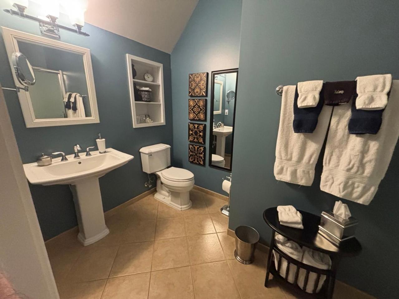 Bed & Breakfast On Tiffany Hill Mills River Δωμάτιο φωτογραφία